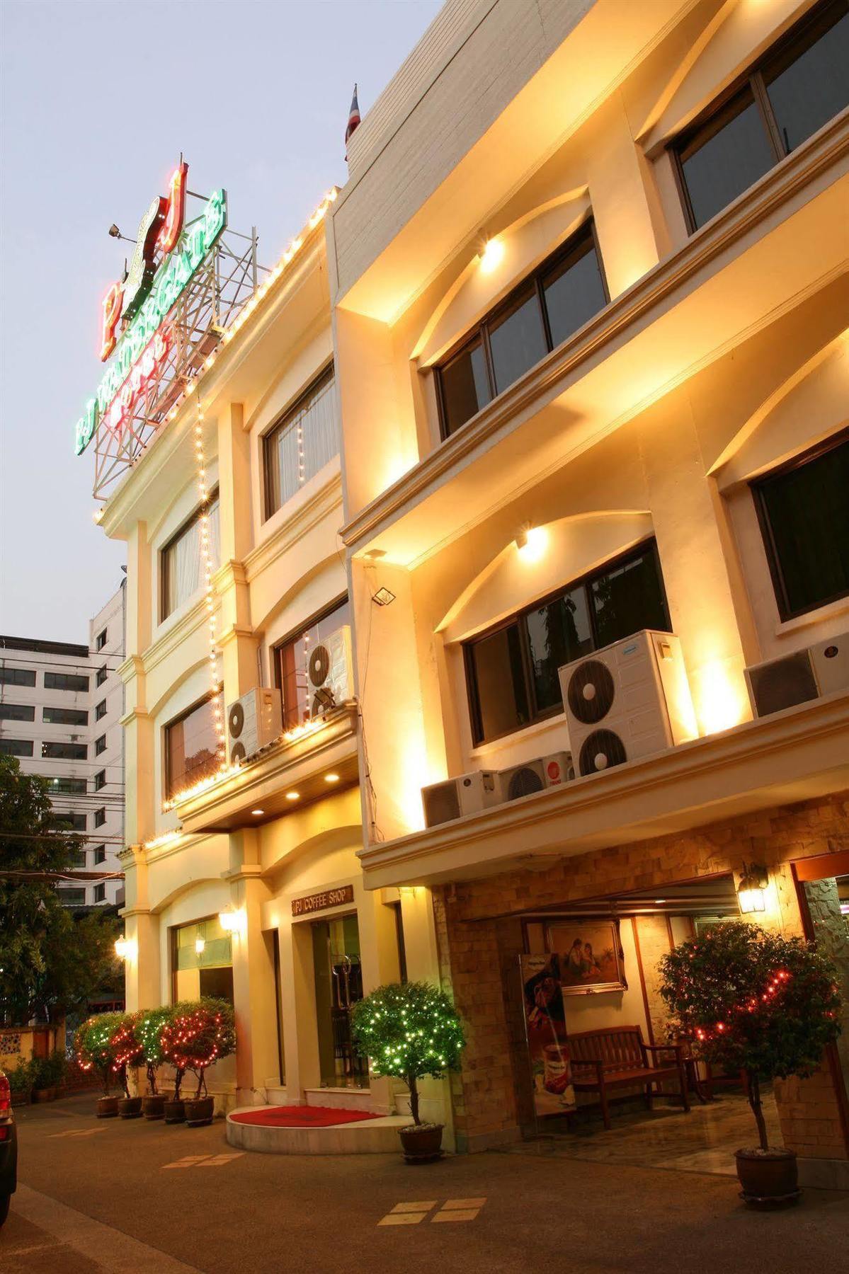 Pj Watergate Hotel Bangkok Bagian luar foto